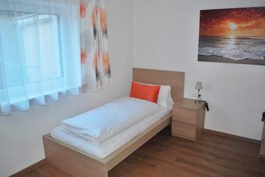 Ferienwohnung Nuener Grins Екстер'єр фото