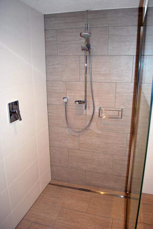 Ferienwohnung Nuener Grins Екстер'єр фото