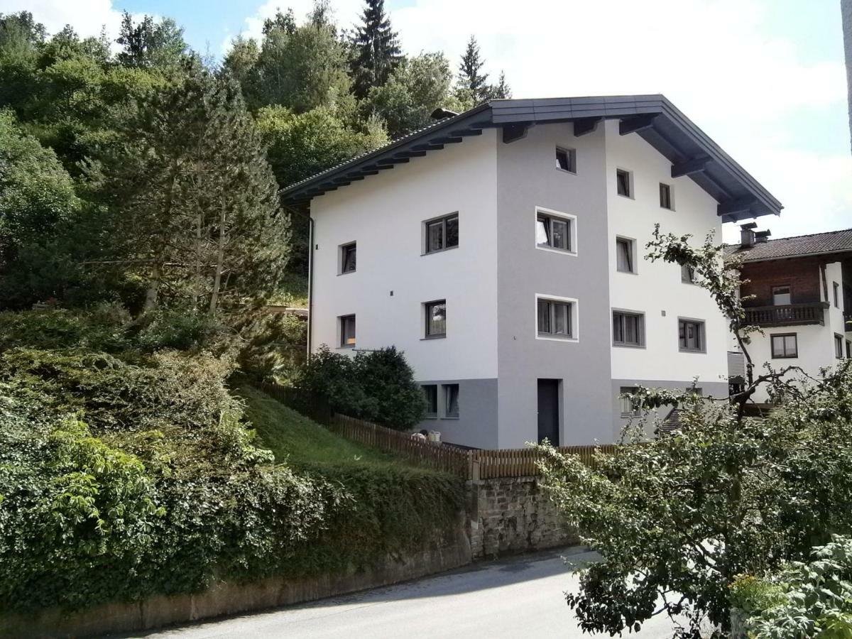 Ferienwohnung Nuener Grins Екстер'єр фото